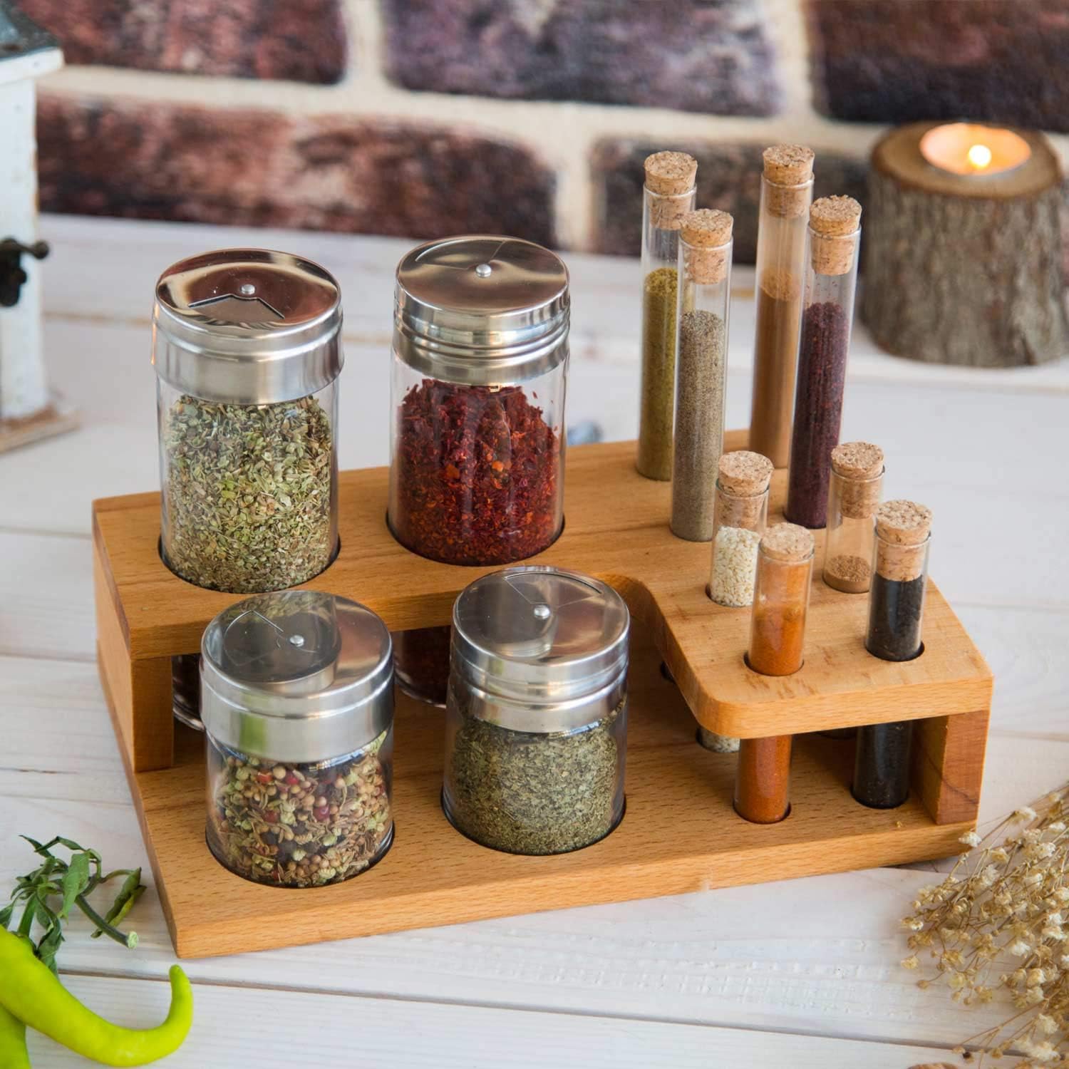 The Mammoth Design Gewürzregalset mit 8 Röhrchen und 4 Gläsern