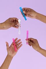 Henbrandt 12 x Unicorn Bubble Tubes 4ml with Wand Party Bags Kids view 6