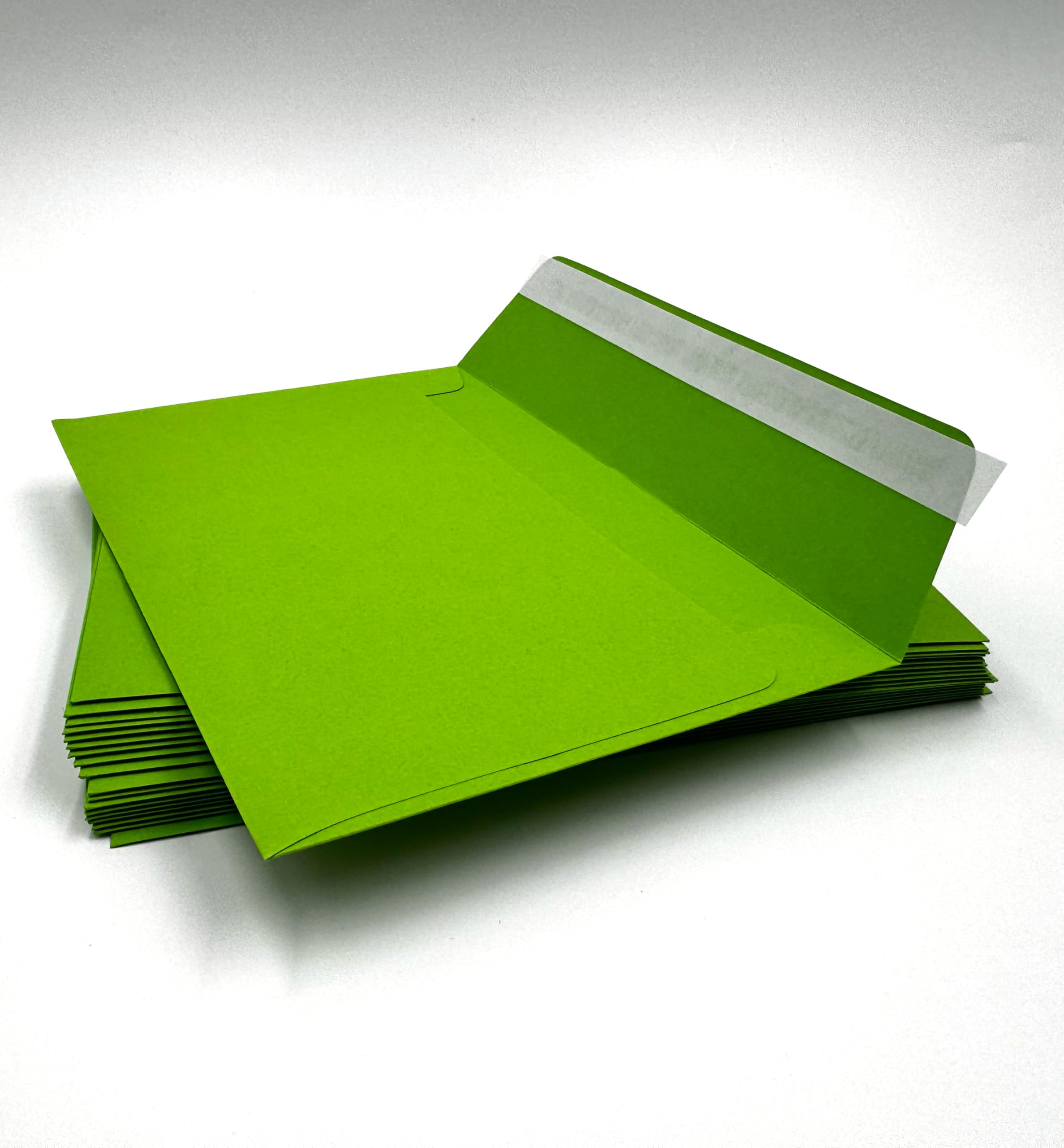 100 Envelopes Green, Intense Green, Elco, C6 = 162 x 114 mm, Peel and Seal, 100 g/m², Spring Green, Apple Green