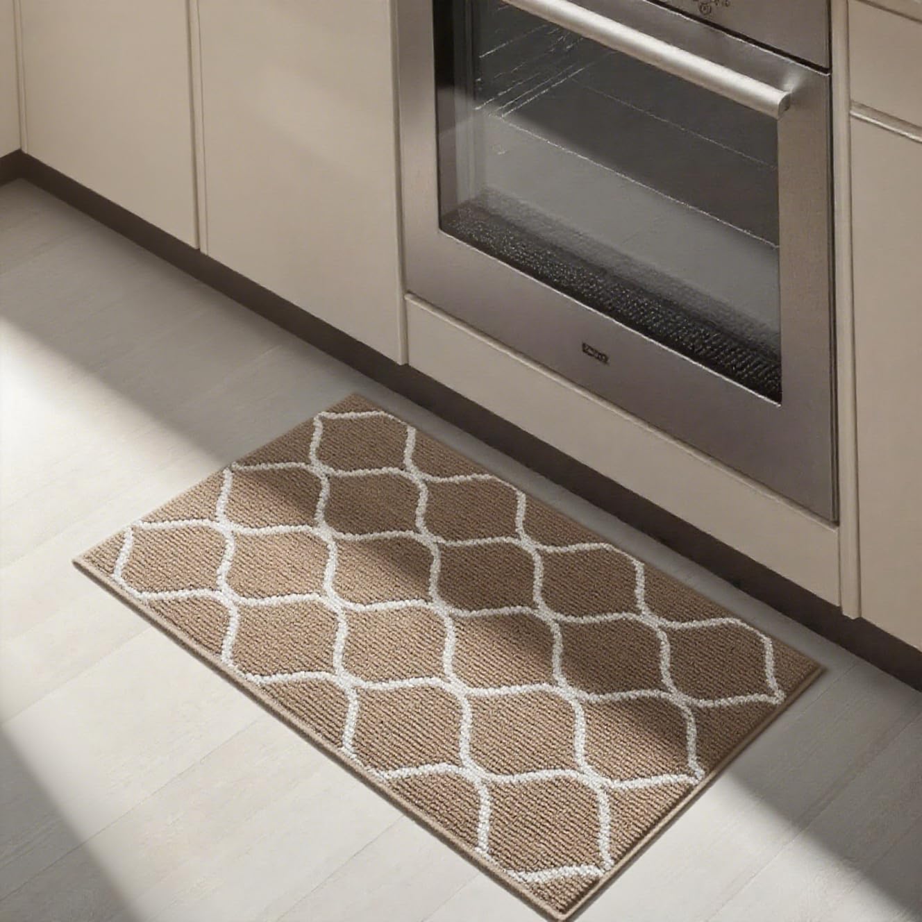 COSY HOMEER Kitchen Rug Runner 50 x 80cm, Washable Kitchen Rugs and Mats, Polypropylene Carpet Runner for Kitchen Entryway Hallway Laundry Room, Beige