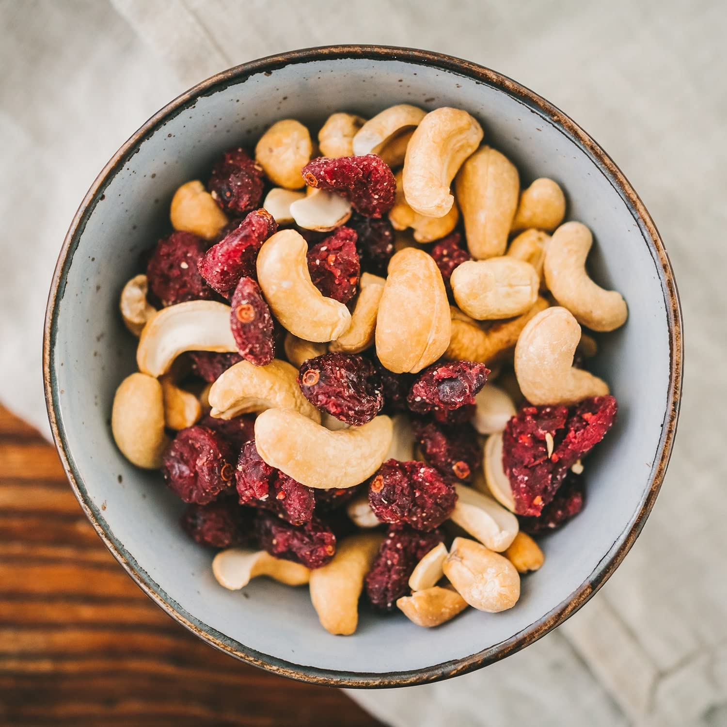 Seeberger Cashew-Cranberry-Mix 12er Pack, Knackige naturbelassene Cashewkerne mit Cranberries - süß-säuerliche Kombination - glutenfrei, vegan (12 x 150 g) 2