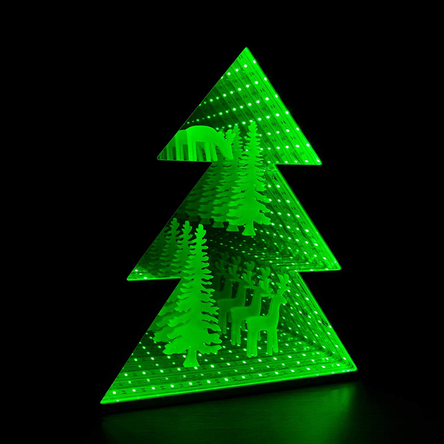 Global Gizmos Xmas Tree Wall Mount Infinity Mirror Light with Reindeer Scene, Green — image 1