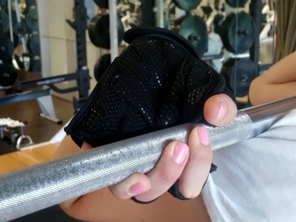 New Ventilated Weight Lifting Gloves with Built-In Wrist Wraps, Full Palm Protection & Extra Grip. Great for Pull Ups, Cross Training, Fitness, WODs & Weightlifting. Suits Men & Women : Sports & Outdoors
