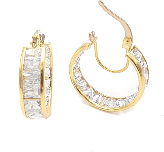Teresa Barrio Boucles D Oreilles Tendance En Or Jaune 18 Carats 750 Milliemes Zircones En Forme De Baguette De 20 Mm De Diametre Avec Fermoir Italien Poids Reel 4 6 Grammes Amazon Fr Vetements Et Accessoires