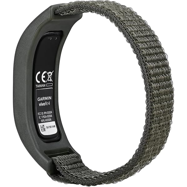 トレーニング用品 GARMIN vivosmart4 black Garmin Vivosmart® 4 Fitness Tracker with Pulse Ox Sensor