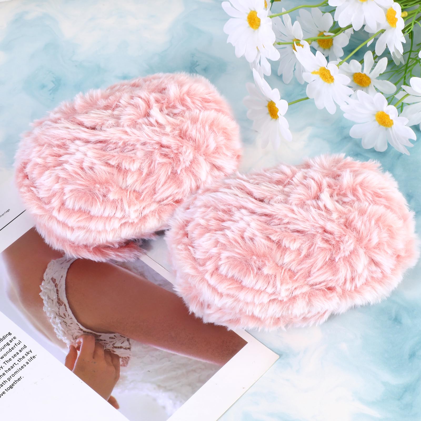 2Pcs Skeins Soft Fur Yarn Fuzzy Fur Yarn Chunky Fluffy Faux Fur Yarn Eyelash Yarn Cream Fur Yarn, Crochet Yarn for Jumpers,Baby Garments,Furnishings,Weaving,Knitting,Sakura Pink White,30Meter/100 Gram