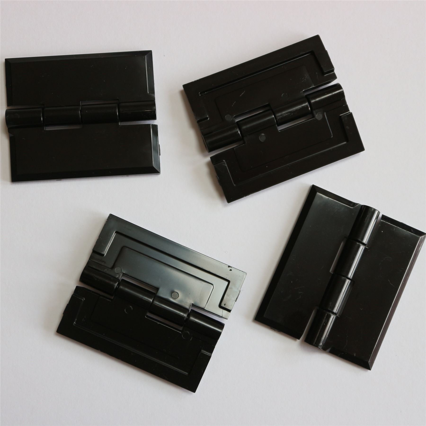 Pack of 4 x Black Acrylic Hinges 45mm x 38mm Black Hinges, Continuous Acrylic Piano Hinge