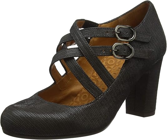 desert boot sand suede