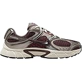 Nike Womens Nike Women's V5 RNR Shoes
