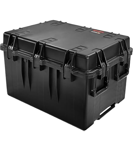 Amazon.com : Pelican 0370 Case With Foam (Black) : Diving