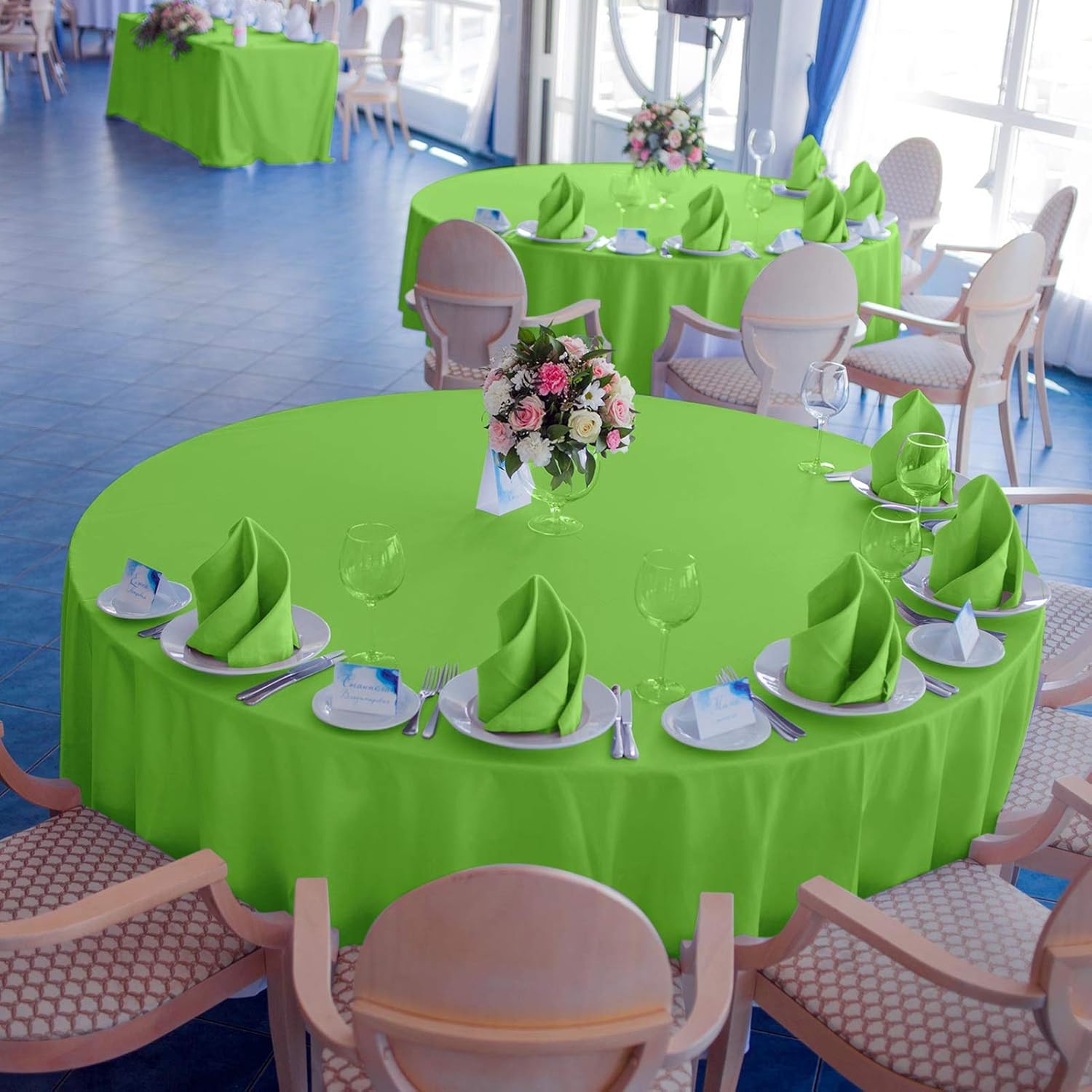 VEEYOO Cloth Napkins - Set of 12 Pieces 20 x 20 Inch Solid Polyester Table Napkins - Soft Washable and Reusable Dinner Napkin for Weddings, Parties, Restaurant (Apple Green Napkins Cloth): Home & Kitchen