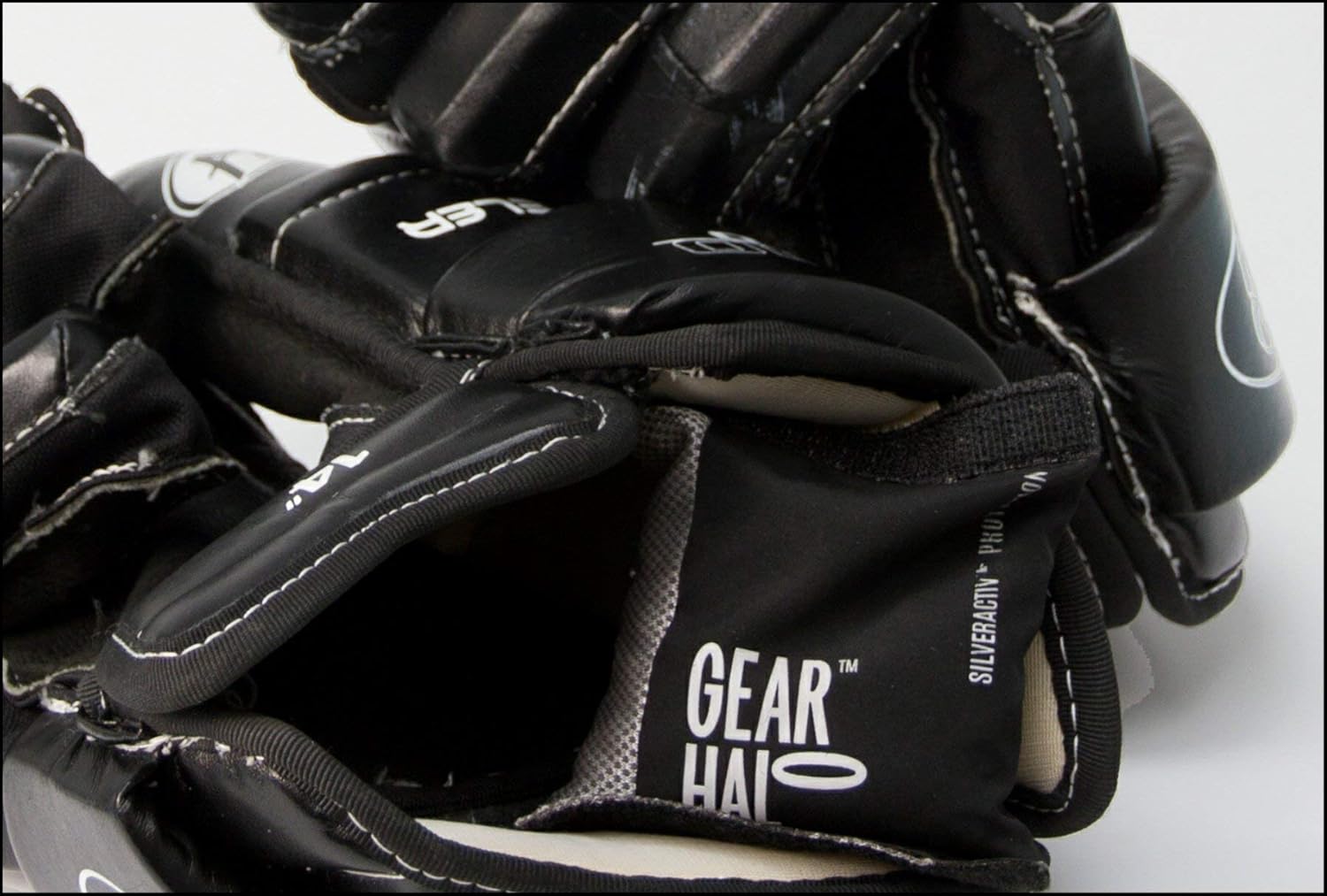 GEARHALO Sports Deodorizer Pods - Stops The Stink!: Sports & Outdoors