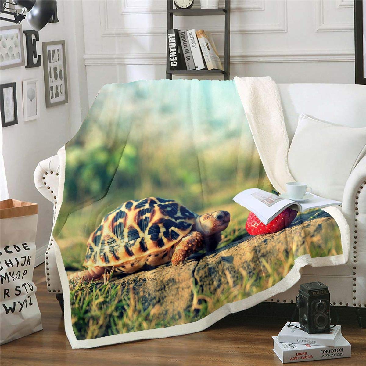 Homemissing Tortoise Strawberry Fleece Throw Blanket For Bed Sofa Couch Animal Fruit Plush Blanket Decorative Nature Themed Sherpa Warm Fuzzy Baby 30x40