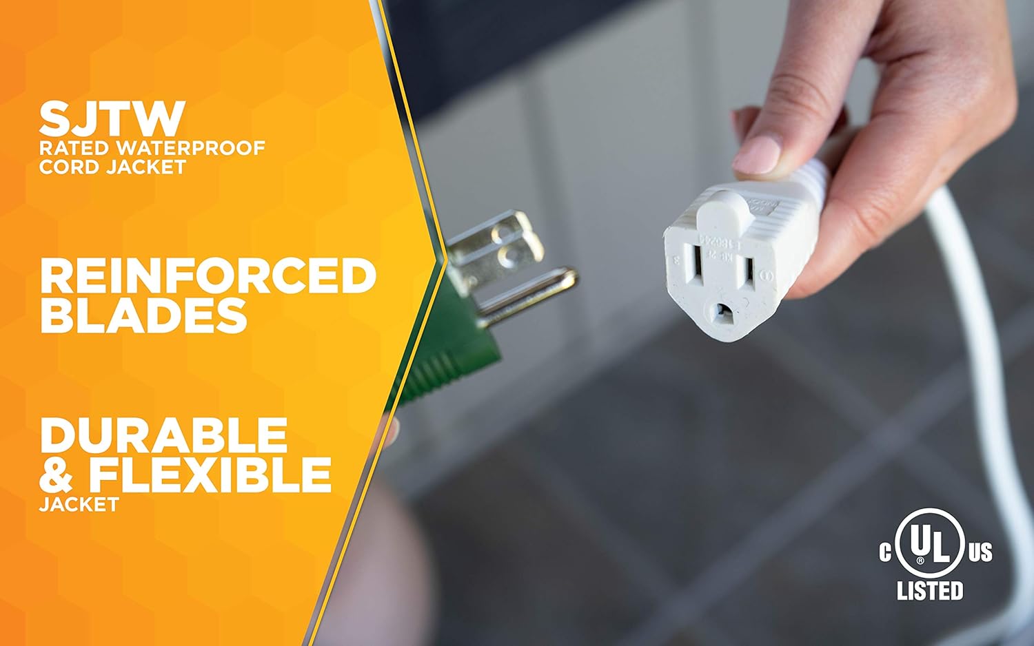 Woods 277563 Outdoor Extension Power Block, Weatherproof with Reinforced Blades, Heavy Duty Vinyl Jacket, Durable Cord, Tangle Free, 8-Foot, White - - 