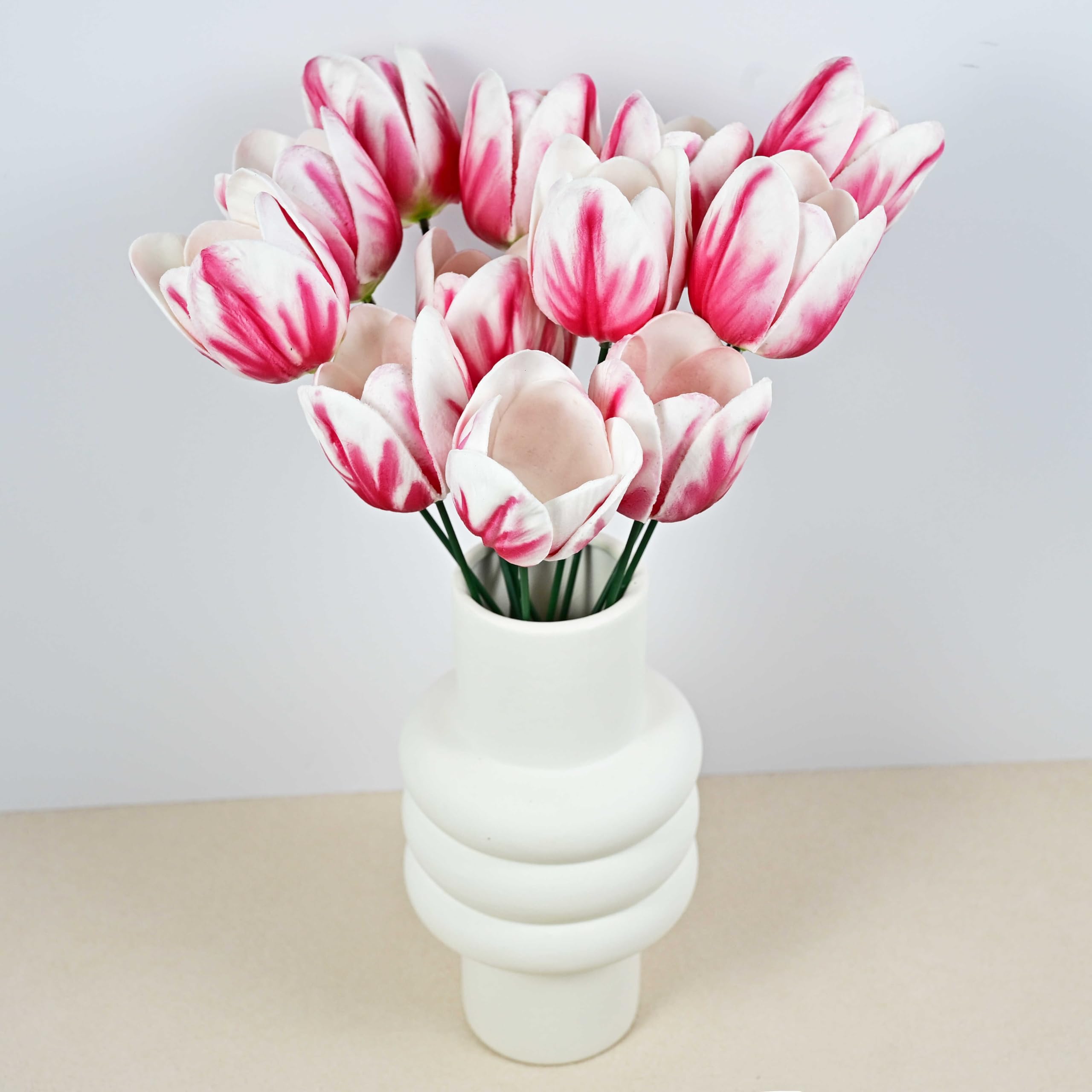 Photo 1 of 12pcs Graduated Hot Pink Flowers PU Real Touch Flowers Wedding Bouquets Artificial Flowers for Decoration DIY Floral Gifts Cake Topper Home Office Table Decor Farmhouse Table Centerpiece Decorations