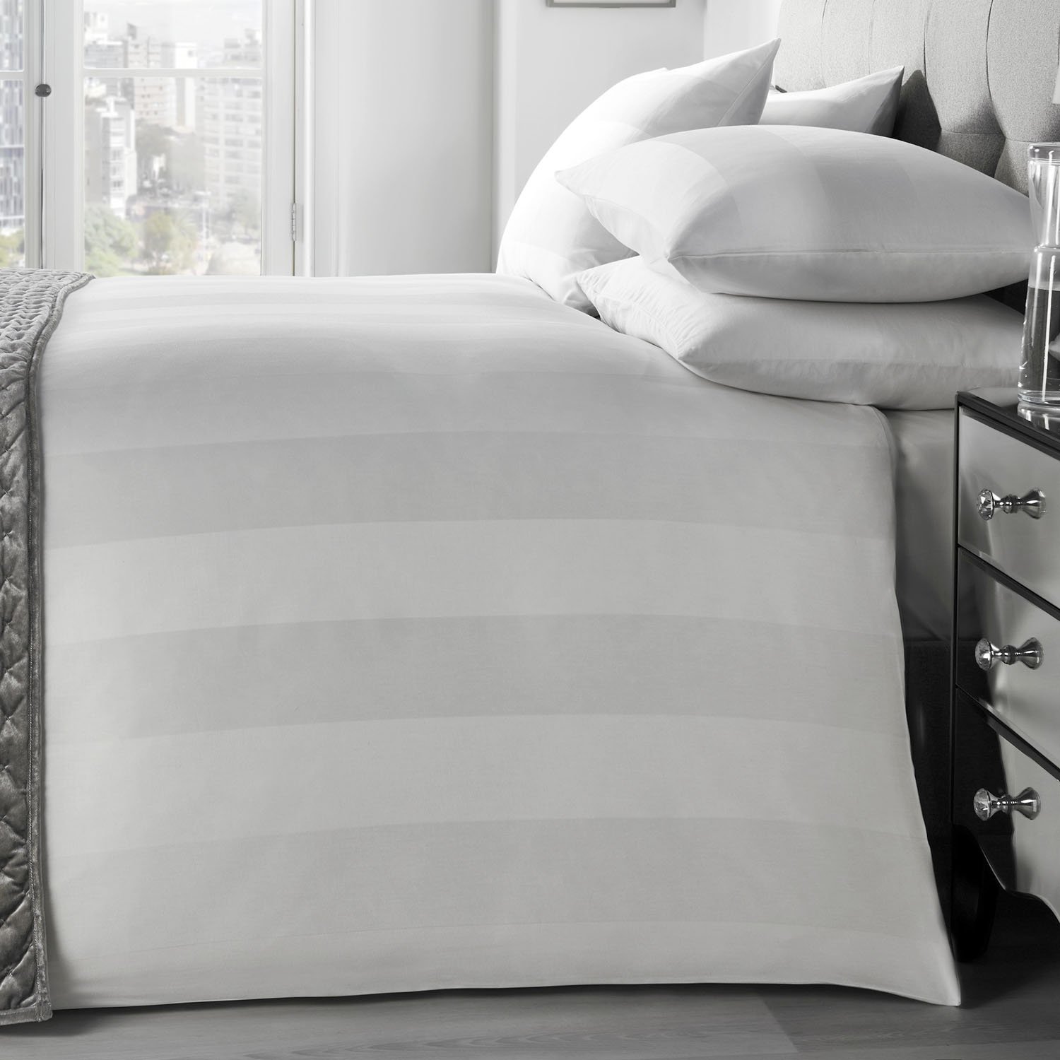 Signature Padua 100% Cotton 200 Thread Count Duvet Cover Set, White, King