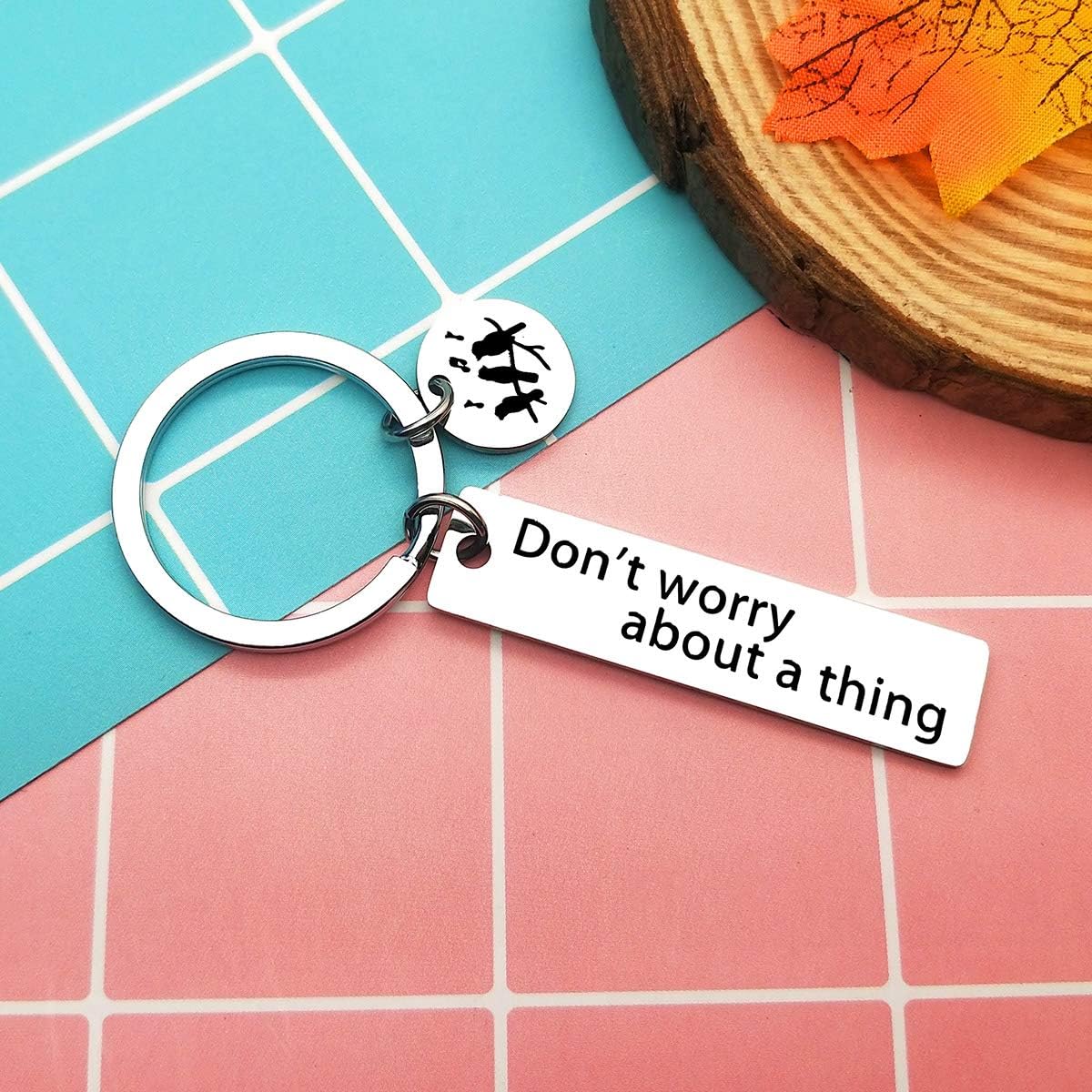 Ciyumu Don't Worry About A Thing Gift Keyring Inspirational Keyring Three Birds Gift Encouragement Gift for Best Friend Valentines Birthday Gifts Motivational Keychain Three Birds Keychain - Image 3