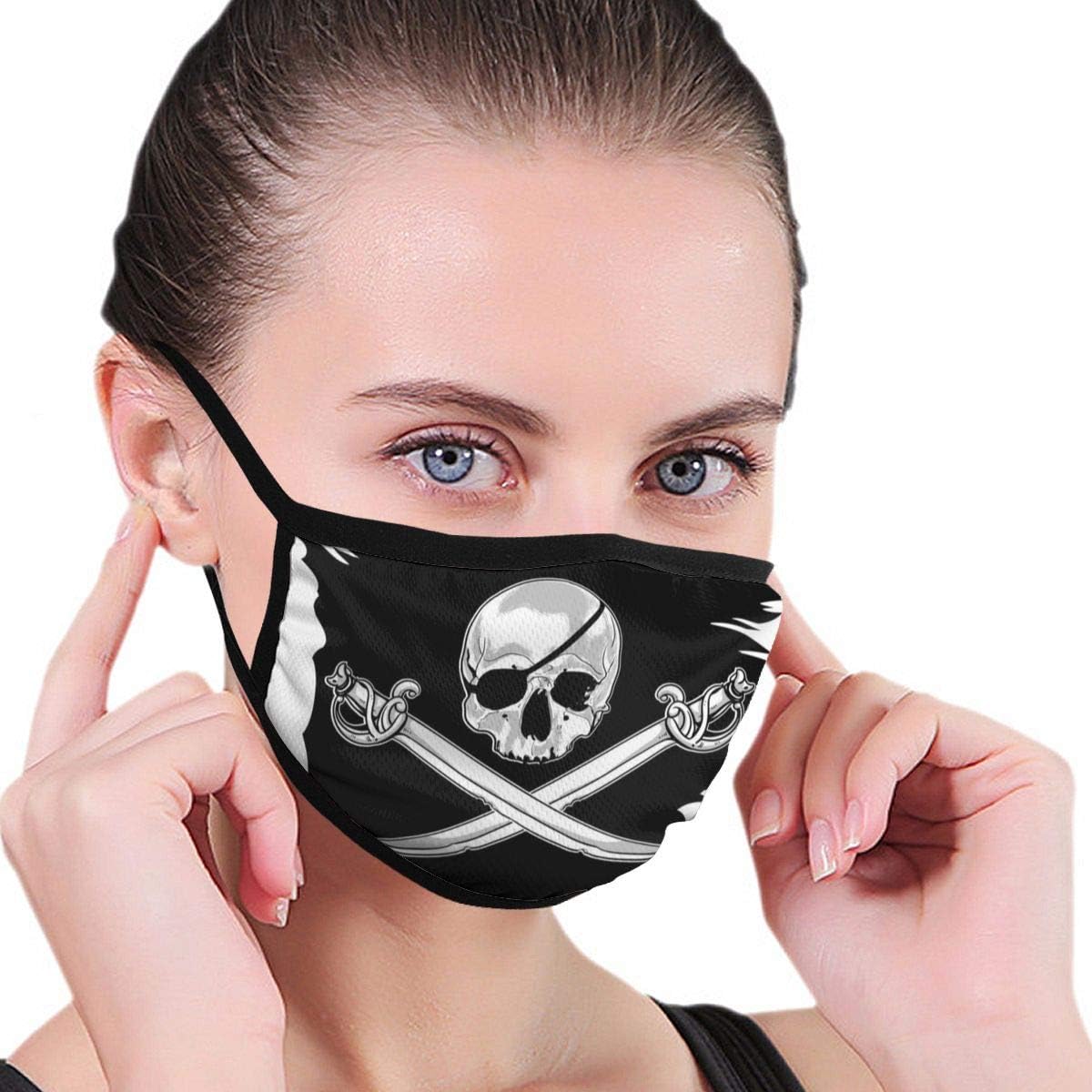 Black Pirate Flag With A Skull And Sabers Dust Mask for Women and Men Anti Pollution Face Mask Anti-dust Mouth Mask