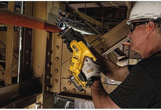 DEWALT DCS387P1-BUNDLE Reciprocating Saws product image 3