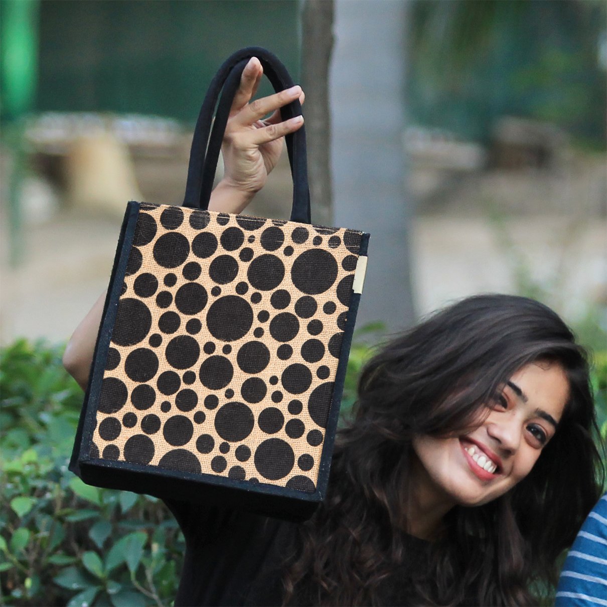 h&b men's jute multicolour lunch bag