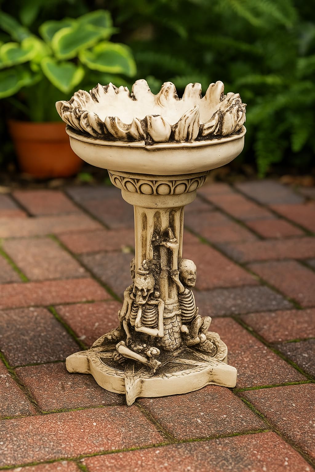 Gothic Skeleton Chalice Candle Holder – Resin Decor, 15cm High – Bone-Coloured Pedestal with Skulls – Unique Halloween, Garden or Altar Decoration JR23075 (Design B)