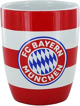 Bayern Munich Official Bundesliga Crest Coffee Mug Amazon Co Uk Sports Outdoors