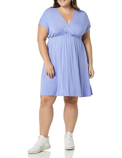Amazon Essentials Women's Surplice Dress (Available in Plus Size), Soft Violet, Large