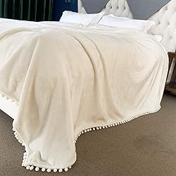 FANSIY Flannel Throw Blanket with Pompom Tassel