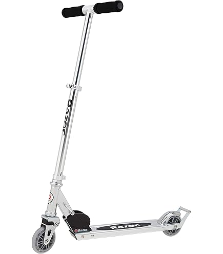 Amazon.com: Razor - A Scooter - Red (MC2) (13010006) : Sports