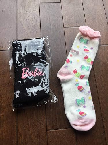 Amazon Co Jp Barbie バービー 靴下 ソックス 2123 くらい ハイソックス 21 22 23 L 高島屋 サンエーインターナショナル ホビー