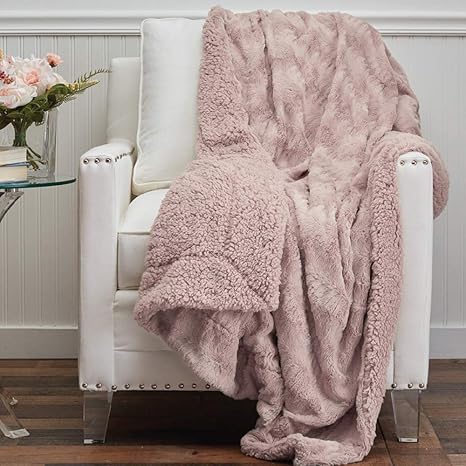 Amazon Com The Connecticut Home Company Soft Faux Fur With Sherpa Bed Throw Blanket Many Colors Fluffy Large Luxury Reversible Blankets Fuzzy Washable Throws For Couch Beds For Mothers Day 65x50 Dusty Rose