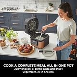 Ninja Speedi 10-in-1 Rapid Cooker Air Fryer 5.7L Copper Black ON400UKCP view 4