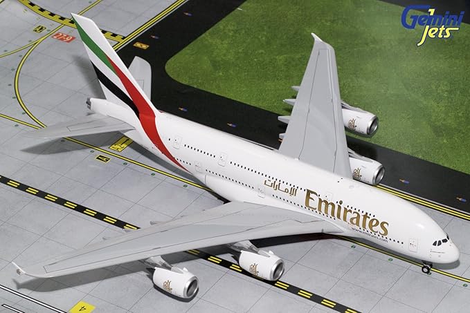 Gemini200 Emirates A380 A6-EOZ 1:200 Scale Diecast Model Airplane, White