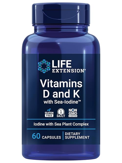 Life Extension Vitamins D and K with Sea-Iodine, vitamin D3, vitamin K1 and K2, iodine, supports immune, bone, arterial and thyroid health, non-GMO, gluten-free, 60 capsules