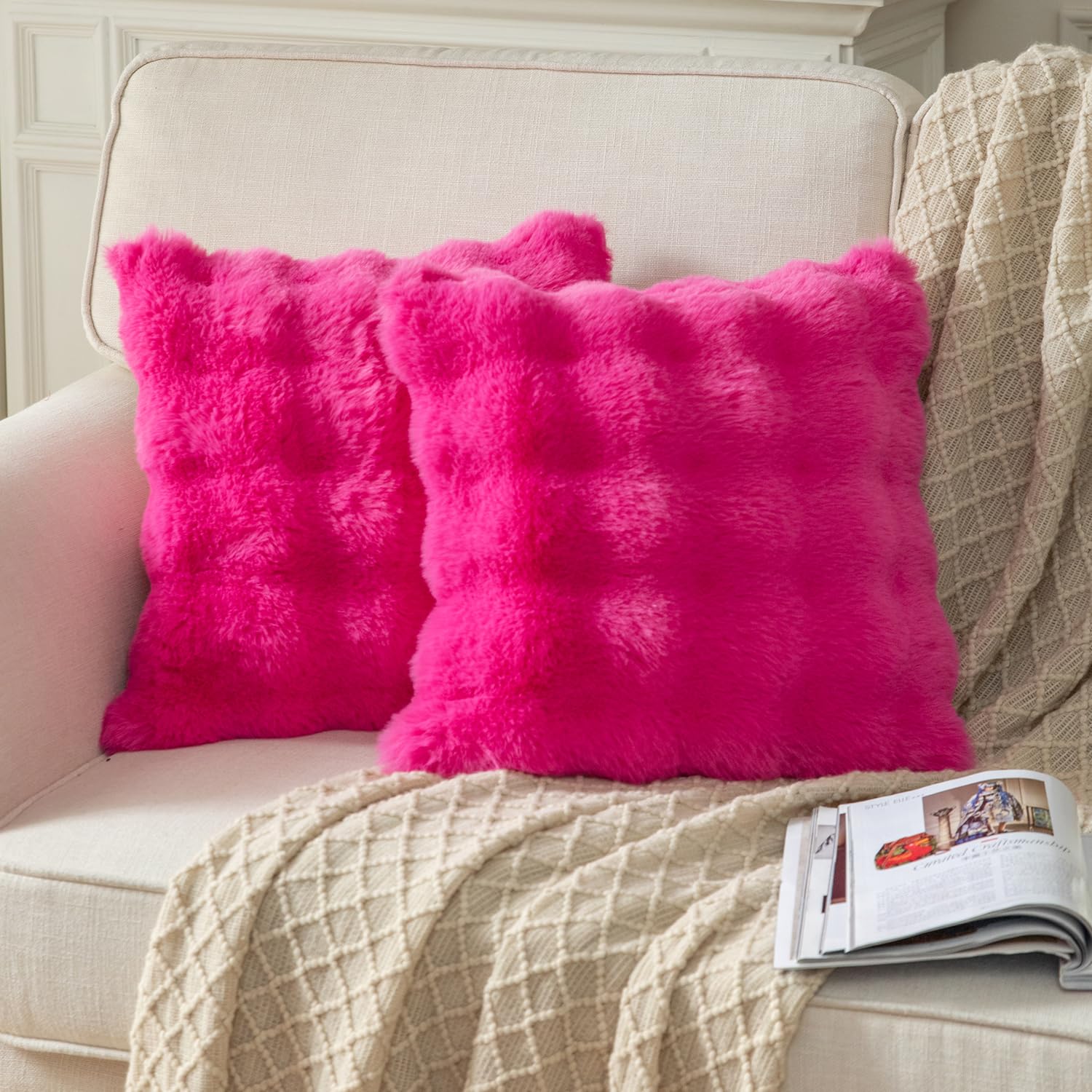 YAERTUN Pack of 2 Hot Pink Cushion Covers 18x18 Inch 45x45 cm Thick Soft wool Decorative Throw Pillow covers Pillowcase Faux Fur Plush fluffy for Sofa Couch Bedroom