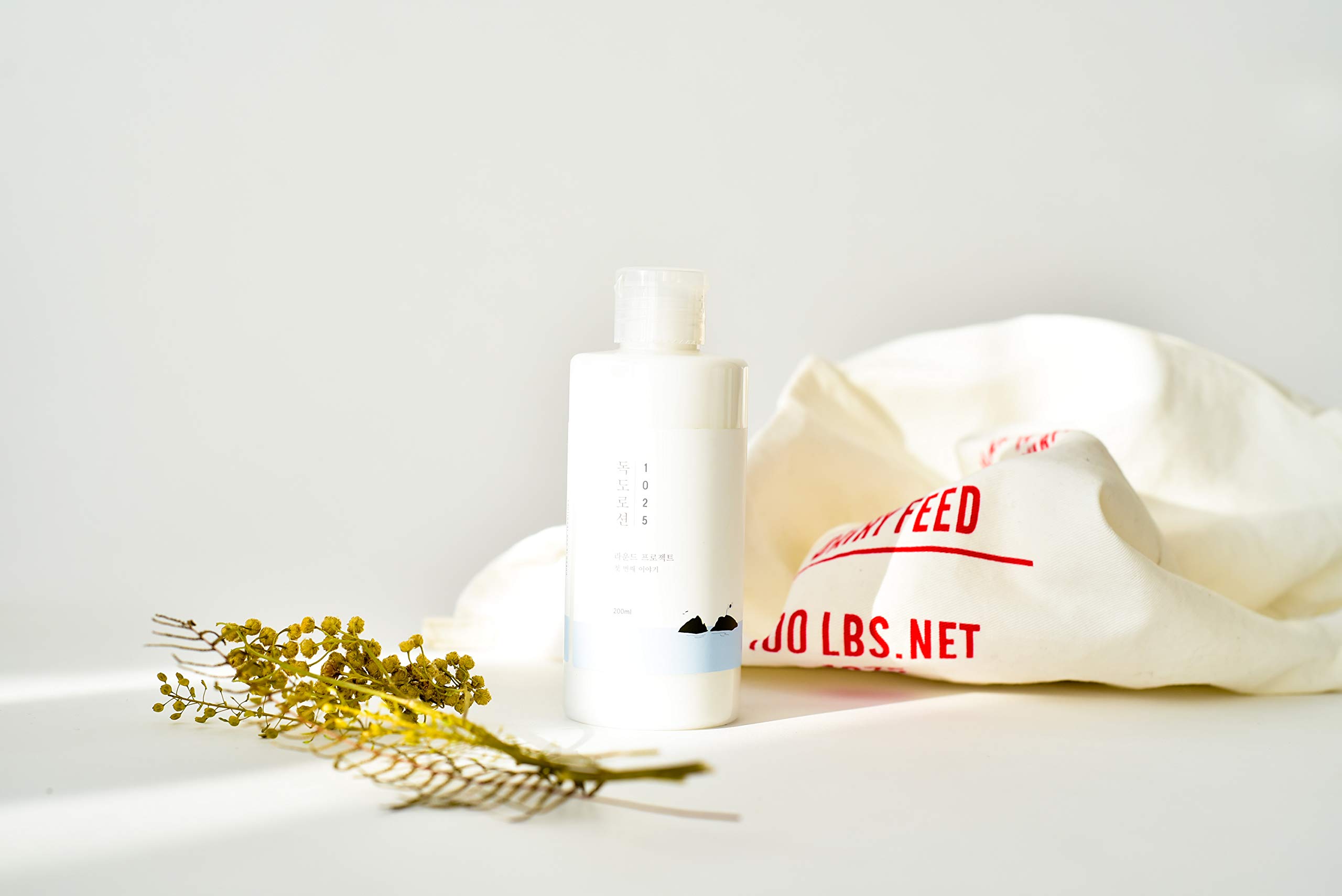 ROUND LAB 1025 Dokdo Lotion 6.76 Fl Oz, Intense Long-Lasting Hydration with Triple Hyaluronic Acid, Fluid Texture for Skin Barrier Protection, Face Moisturizer for Deep Moisture, Korean Skin Care