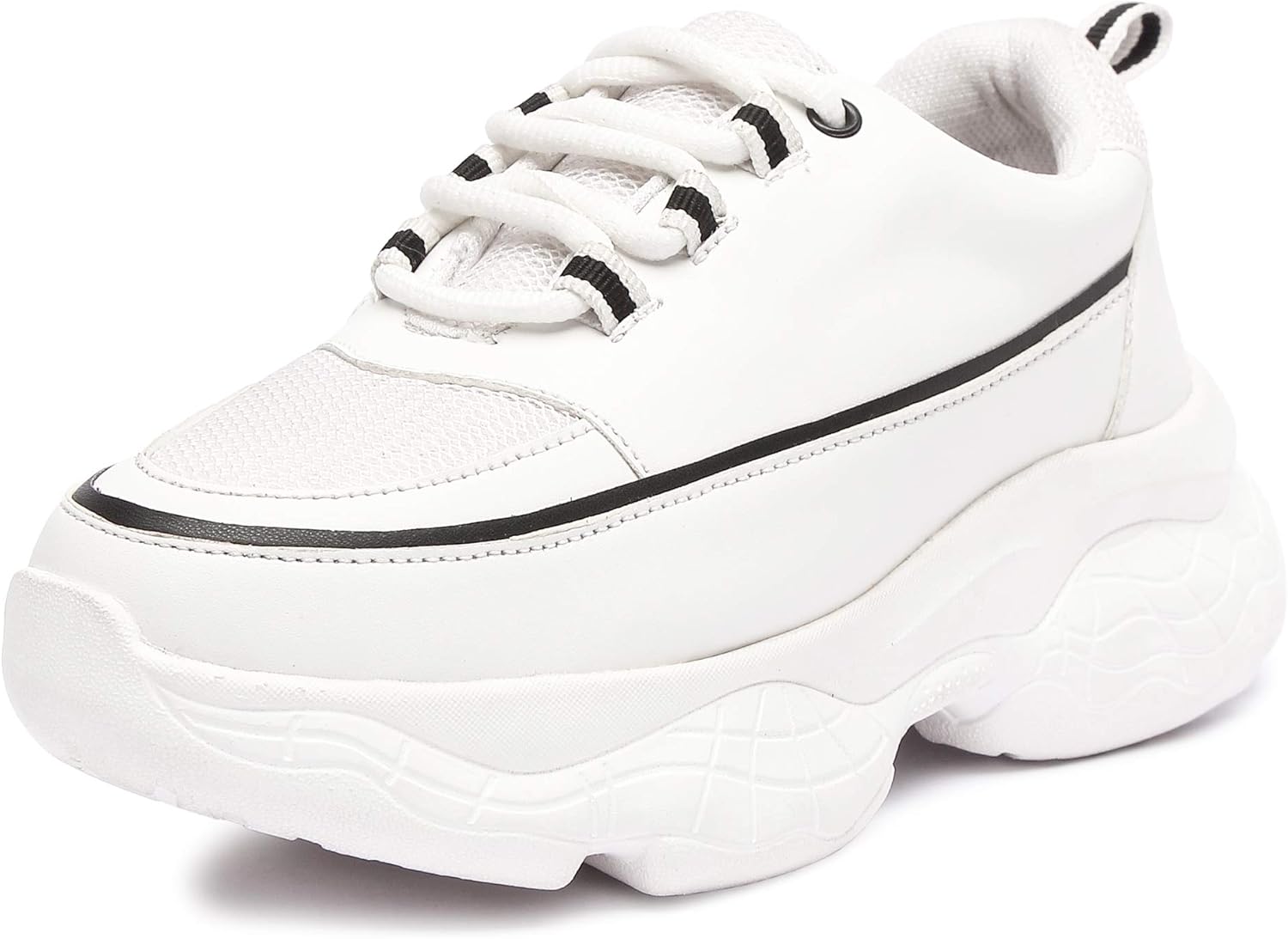 white sports shoes for girls