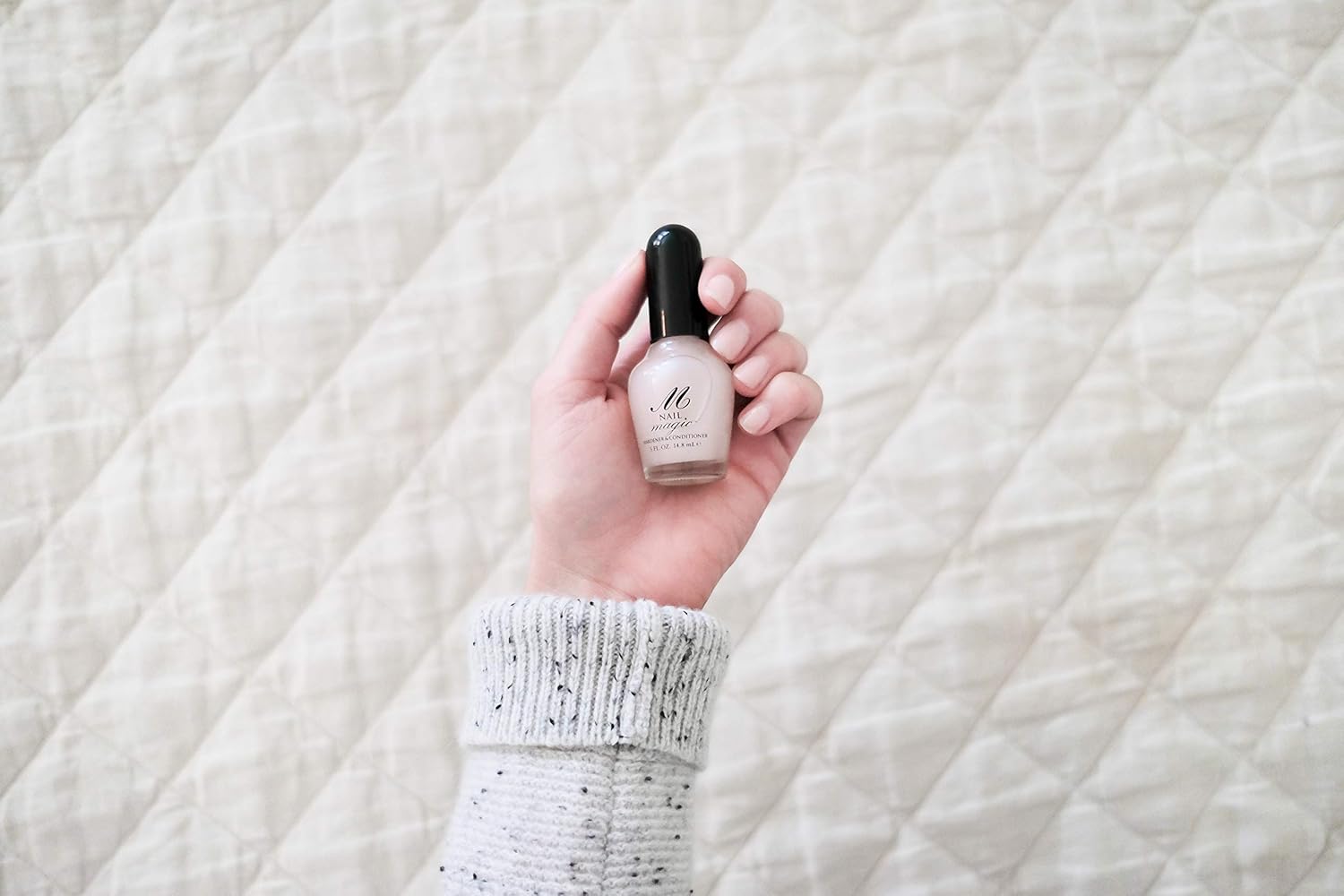 Nail Magic Nail Hardener and Conditioner, Assists with Chipping, Peeling, Brittle Fingernails, Nail Strengthener and Hardener 0.5 Fluid Ounce : Nail Strengthening Products : Beauty