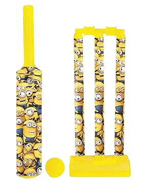 Minions Large Cricket Set with 1 Plastic Bat and Ball, 3 Wickets, Base and Bail