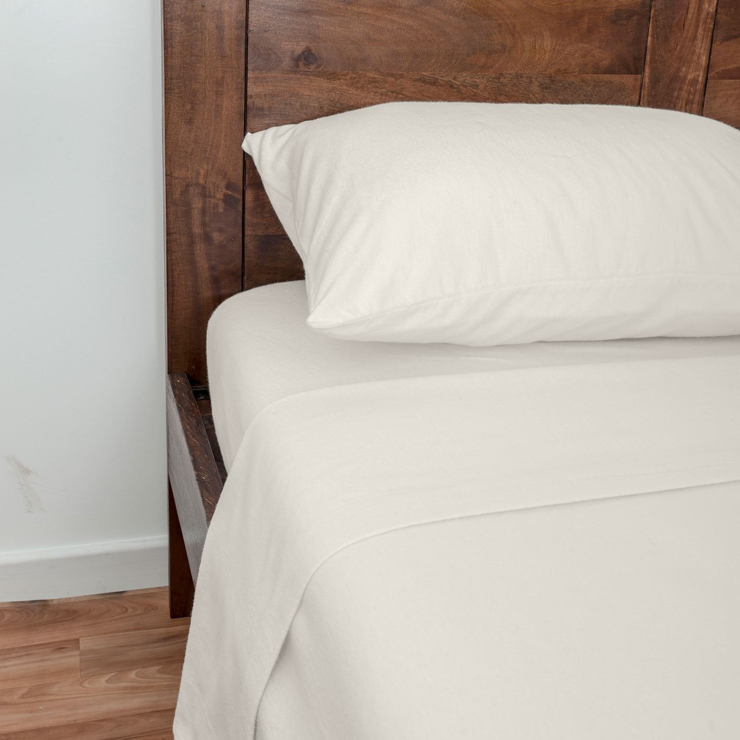 Homescapes Luxury Cream Brushed Cotton Flannelette Flat Sheet, Heavy