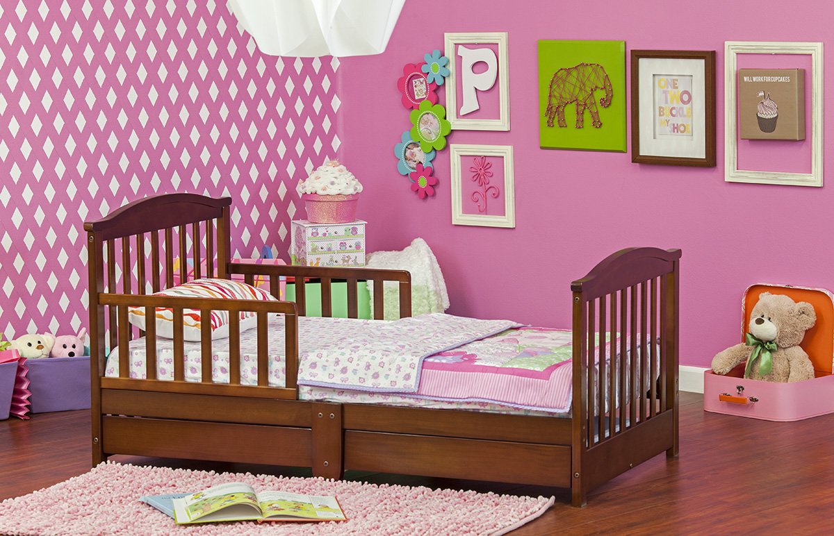 Amazon Com Dream On Me Mission Style Toddler Bed With Storage