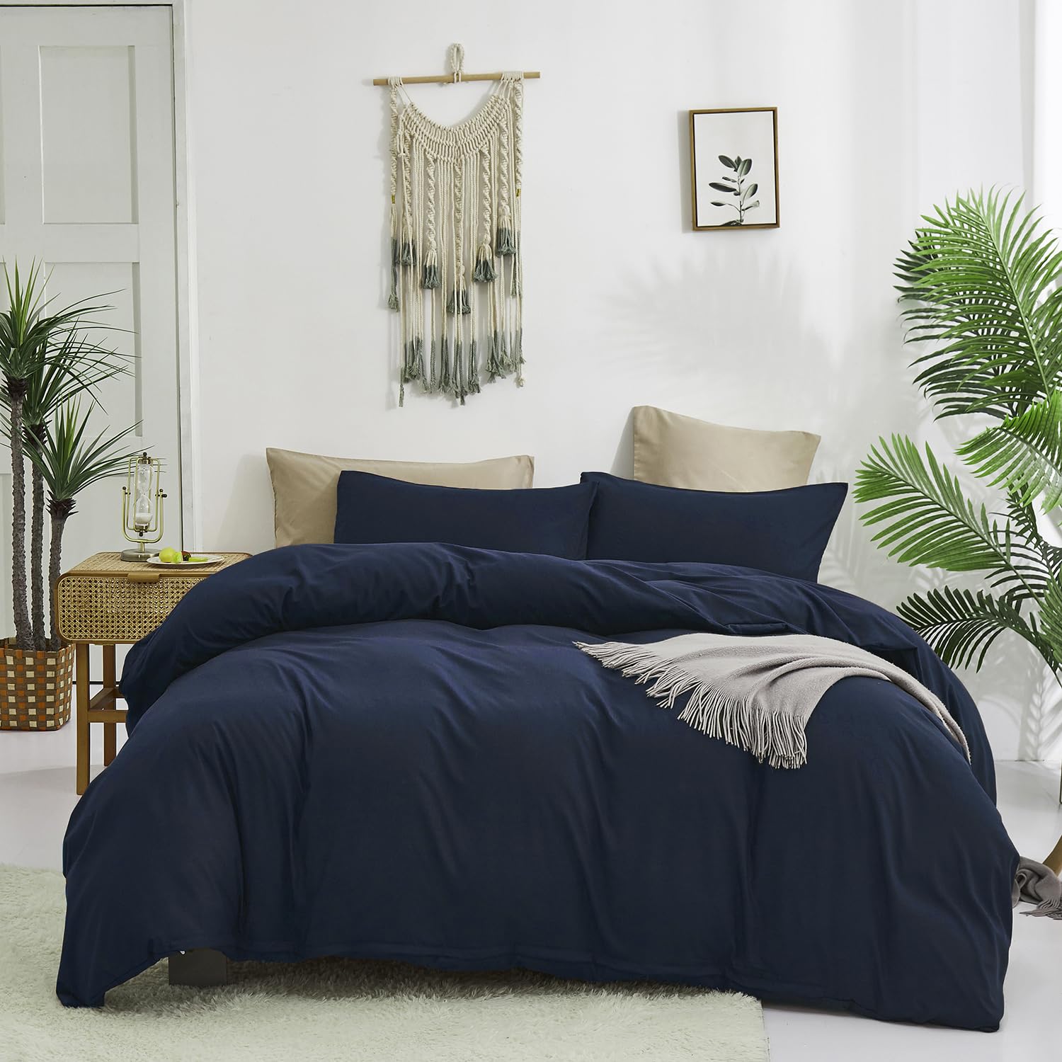 Photo 1 of *Item Is Dirty/USED*
KAREVER Solid Navy Comforter Set King Navy Blue Bedding Set Men Soft Bedding Quilt SetWomen Breathable Durable Blanket