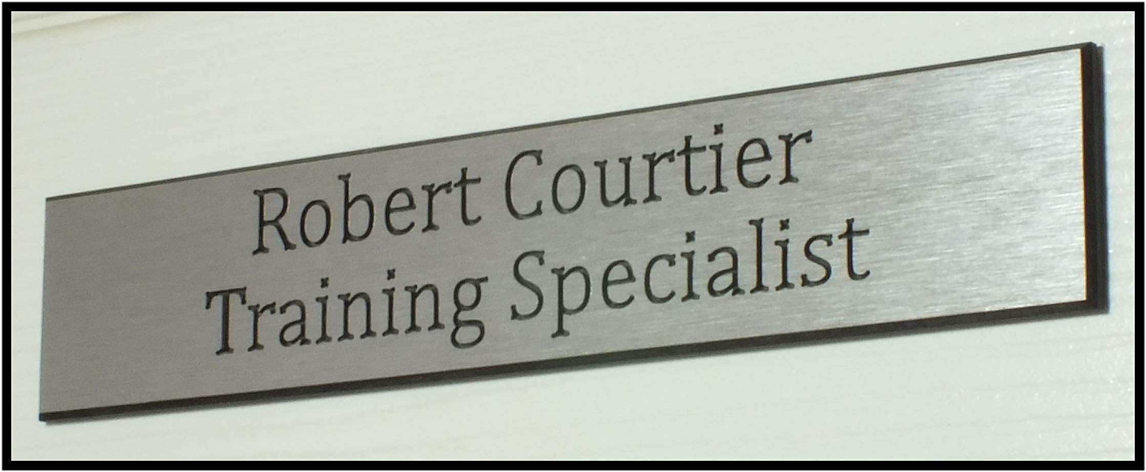 Signs at Home EXECUTIVE ENGRAVED LIGHT OAK WOODEN DESK NAME PLAQUE (Plastic Plaque only, Silver)