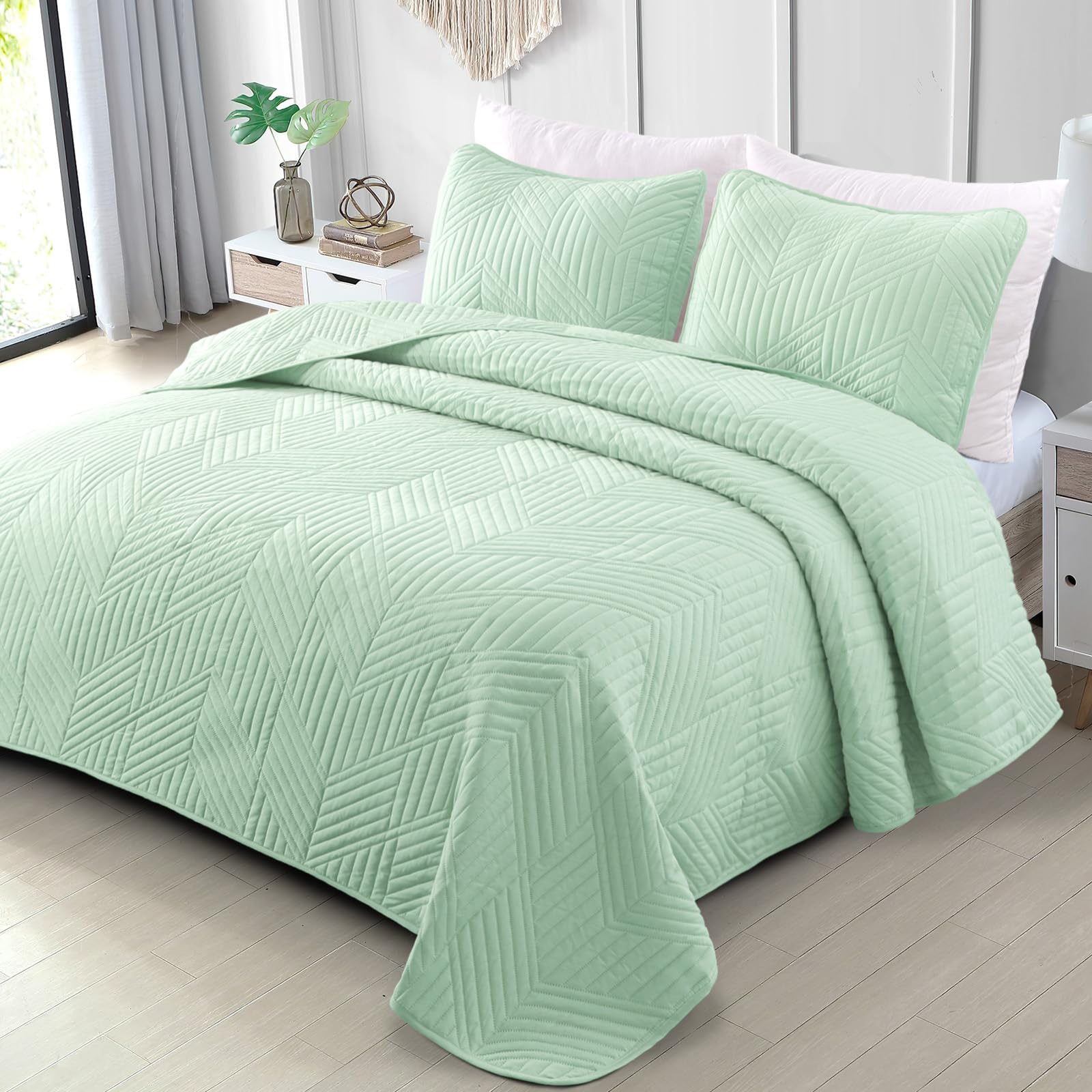 Exclusivo Mezcla Ultrasonic Twin Quilt Bedding Set, Lightweight Sage