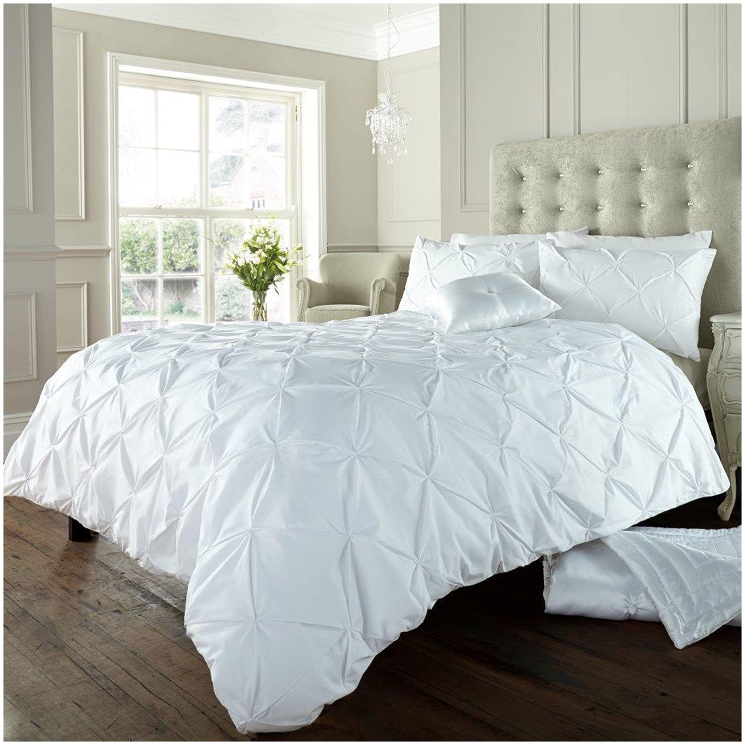 GC GAVENO CAVAILIA Signature Collection Alford Set with Duvet Cover and Pillow Case, Polyester-Cotton, White, Double — image 1