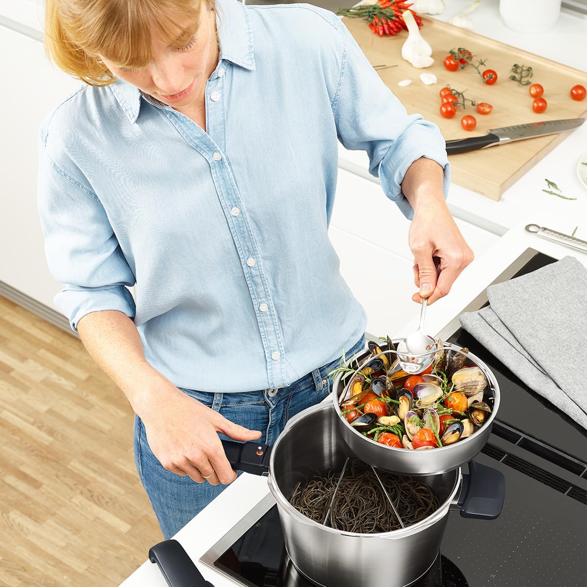 Fissler Vitavit Premium/Schnellkochtopf (6 L, Ø 22 cm) Edelstahl-Dampfkochtopf,4-Garstufen, Inkl. Einsatz - Made in Germany, Induktion 8