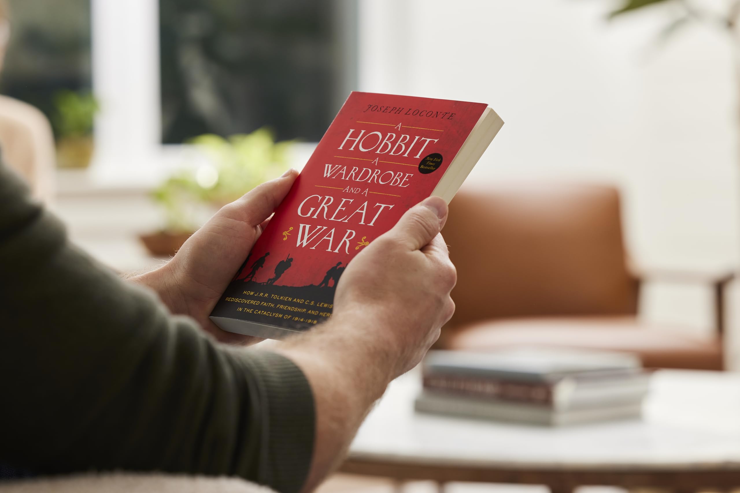 A Hobbit, a Wardrobe, and a Great War: How J.R.R. Tolkien and C.S. Lewis Rediscovered Faith, Friendship, and Heroism in the Cataclysm of 1914-1918 A Hobbit, a Wardrobe, and a Great War: How J.R.R. Tolkien and C.S. Lewis Rediscovered Faith, Friendship, and Heroism in the Cataclysm of 1914-1918 A Hobbit, a Wardrobe, and a Great War: How J.R.R. Tolkien and C.S. Lewis Rediscovered Faith, Friendship, a