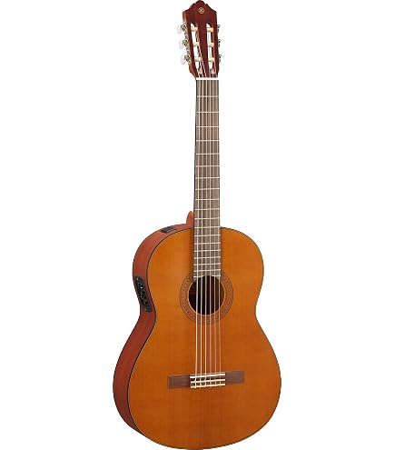 Amazon.com: Yamaha CG122MCH Solid Cedar Top Classical Guitar