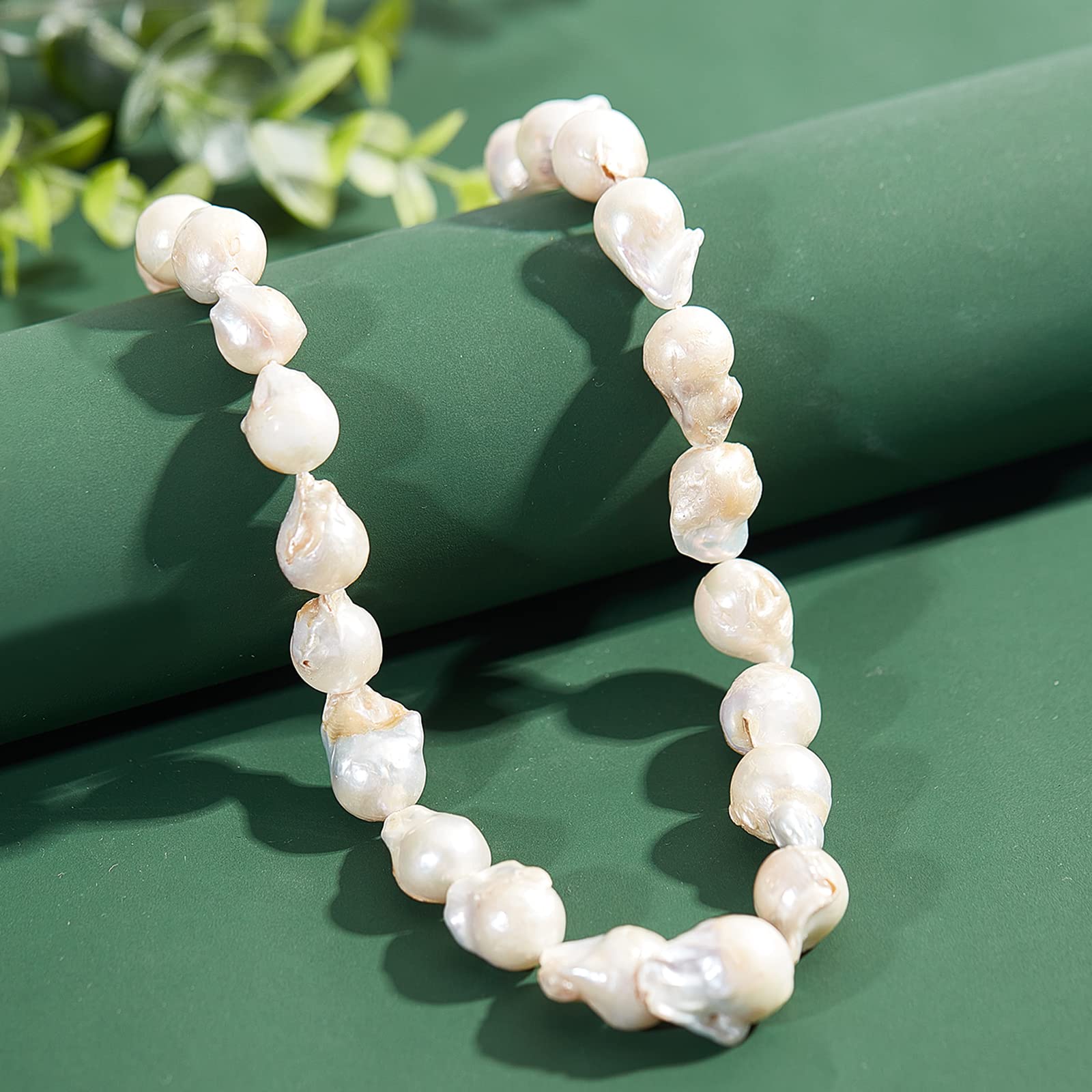 NBEADS about 20 Pcs Freshwater Pearl Beads Strand, 13~27 mm Teardrop Natural Culd Freshwater Pearl Beads Irregular Nuggets Pearl Charms For Earrings Pendant Jewelry Making, Creamy White
