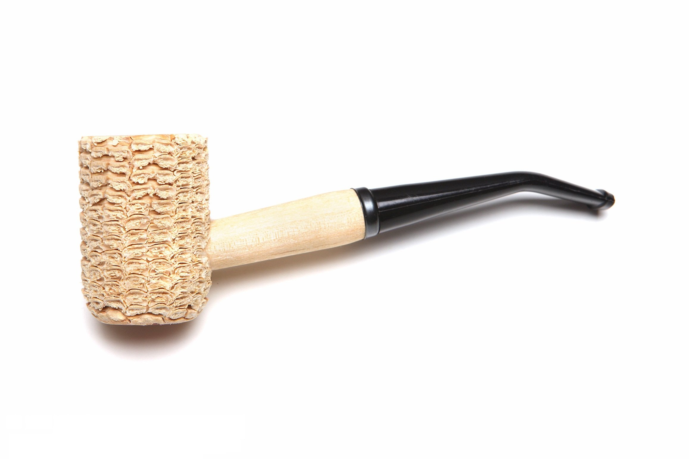 Photo 1 of Missouri Meerschaum - Missouri Pride Corn Cob Tobacco Pipe - 5th Avenue, Bent Bit